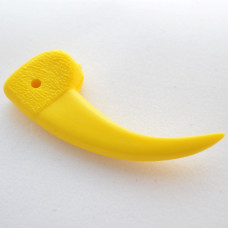 116 - Yellow Plastic Bear Sized Claw (Package of 25)