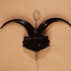 701 - Basic Claw Medallion - Black (Package of 5) 701 - Basic Claw Medallion - Black (Package of 5)