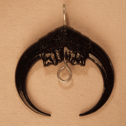 702 - Basic Claw Medallion - Black (Package of 5) 702 - Basic Claw Medallion - Black (Package of 5)