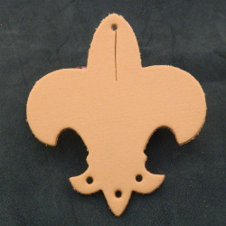 520- fleur de lis Pocket Totem